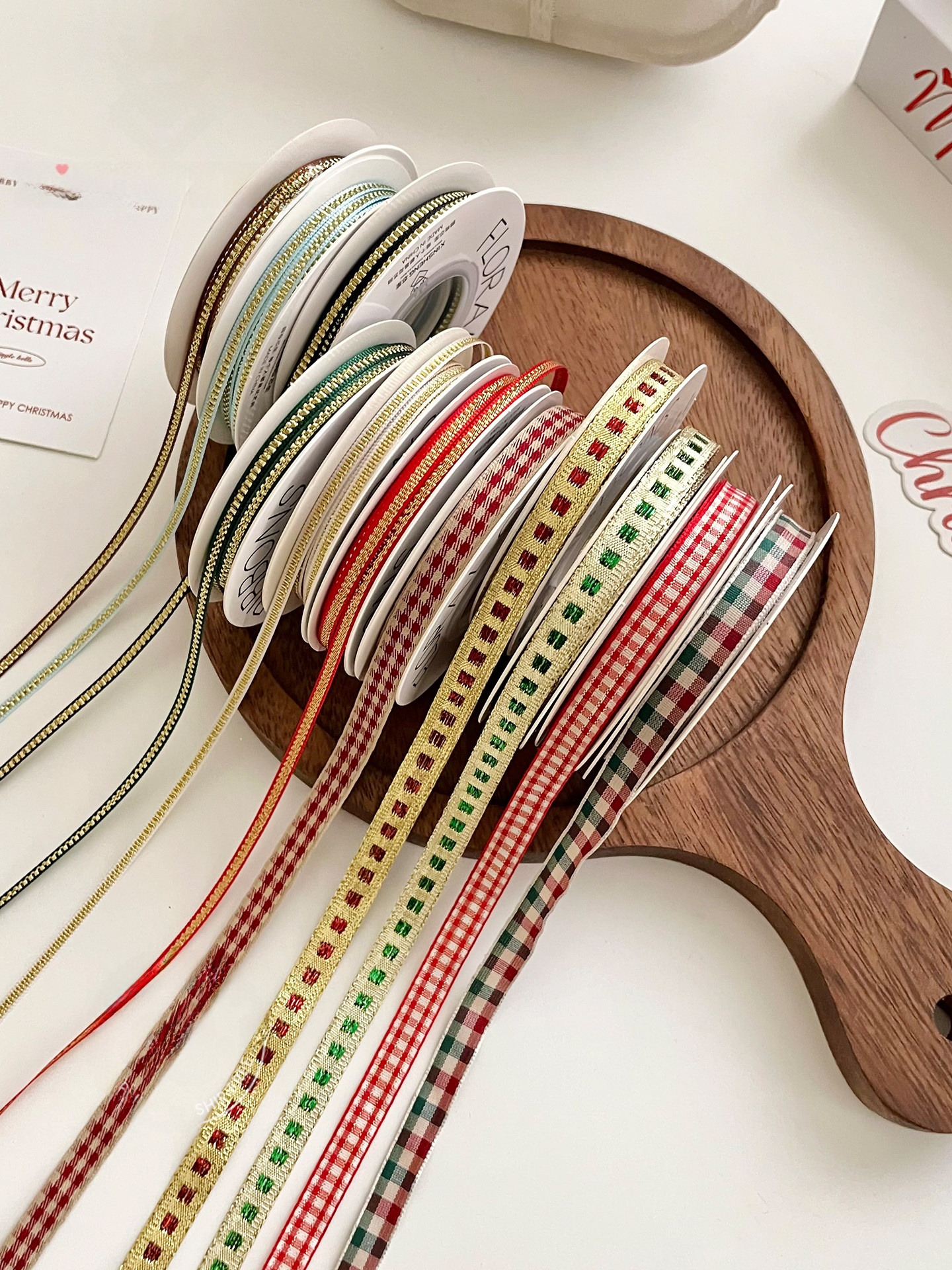 Handmade Silk Ribbon Flower Bo - огляд і ціна Florist Supply Ribbon