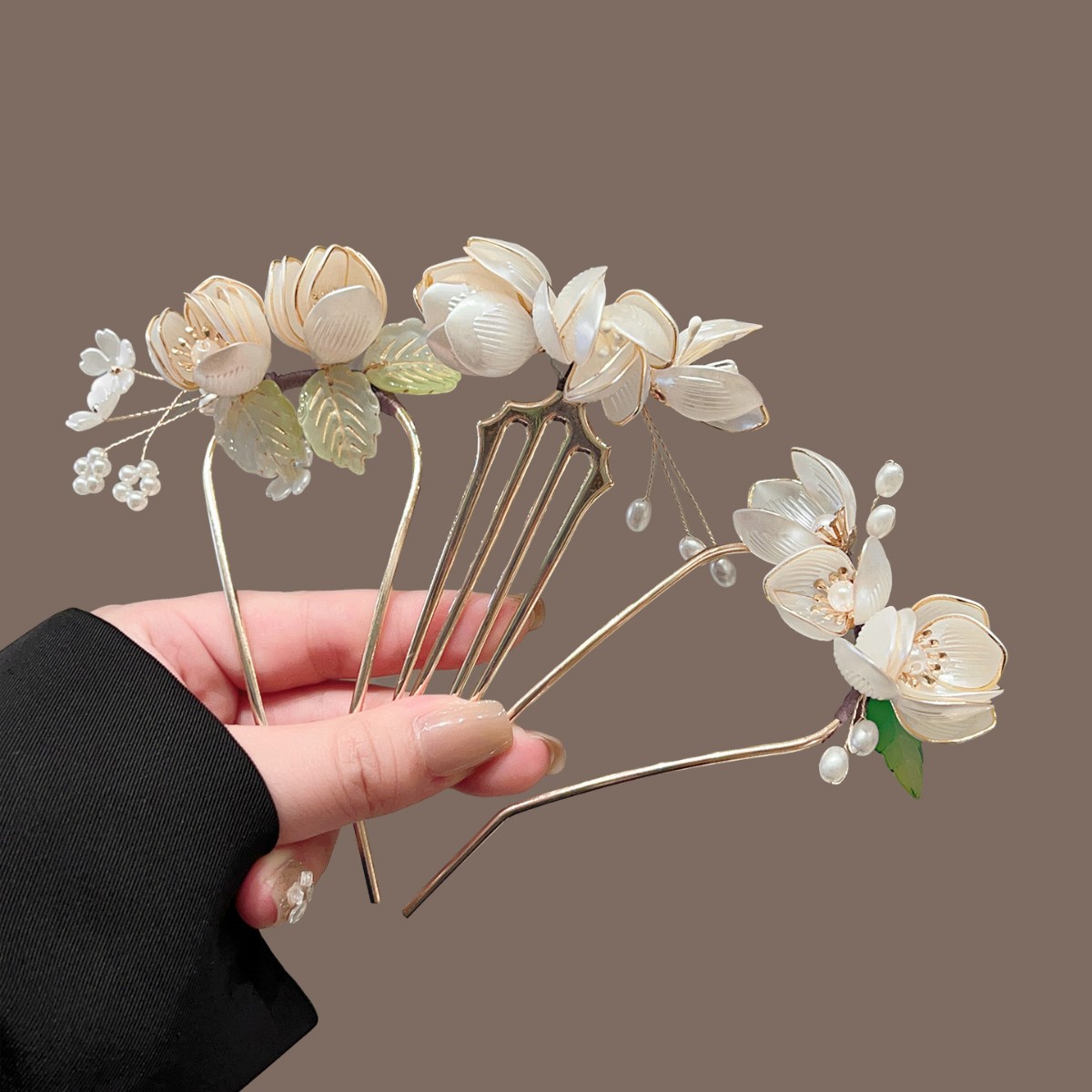 Magnolia U-shaped Hairpin, Wra - огляд і ціна Florist Supplies